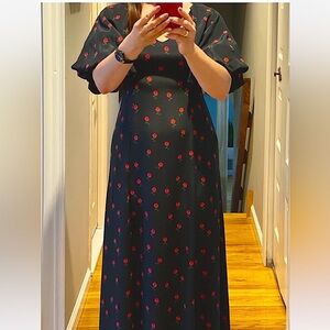 NEVER FULLY DRESSED Valentina puff sleeve maxi dress. Black. Size 4.
